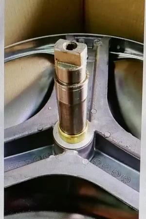 EJE LAVADORA ELECTROLUX, ZANUSSI, RECAMBIO ORIGINAL, EJE 106X30MM, CASQUILLO 35/14MM,1320045162A Gran Oferta