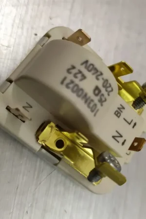 RELE ARRANQUE UNIVERSAL COMPRESOR FRIGORIFICO HASTA 1/2 CV, ADMITE CONDENSADOR,792682 Envío Inmediato
