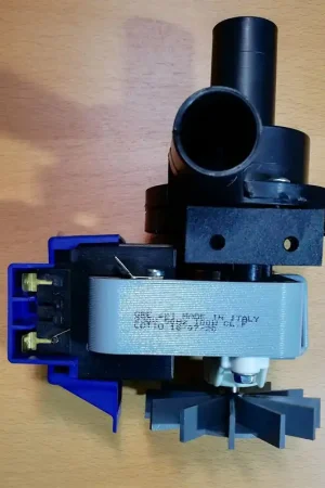 BOMBA DESAGUE LAVADORA MIELE, SERIE 300, 400 & 500 P/MIELE CON TORNILLOS, 308025 Últimas Unidades