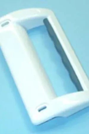 TIRADOR PUERTA FRIGORÍFICO ZANUSSI, RECAMBIO ALTERNATIVO, MODELOS ZFC, ZFD, ZFT, ZVF, tirador sin tapon, (referencia tapon tornillo 2230030013 ) MEDIDAS 160X85MM, ANCLAJE 132MM, 2062404039,50269007006 Precio Rebajado