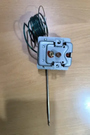 TERMOSTATO HORNO TRIFASICO, SEGURIDAD 350ºC,20 AMPERES, SONDA 188X3 MM, CAPILAR 900 MM,A375228 Precio De Oferta