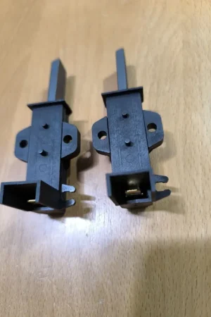 Gran Oferta ESCOBILLA MOTOR LAVADORA ARISTON, INDESIT, BEKO, 32X12,5X5MM, TERMINAL 6,3MM, 2 UNIDADES, RECAMBIO ORIGINAL,C00273898