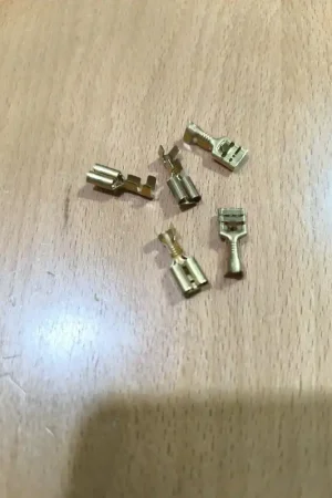 Últimas Unidades TERMINAL FASTON 6MM, 5 UNIDADES, 1260000106