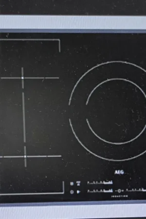 Precio Reducido CRISTAL VITROCERAMICA 3 FUEGOS AEG, INDUCCION, RECAMBIO ORIGINAL, HKL65313FB, 140018770010