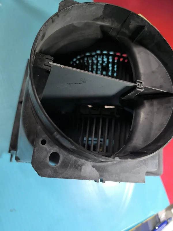 MOTOR CAMAPANA ELECTROLUX, ZANUSSI, AEG, AÑO 2007, DOBLE TURBINA, ORIGINAL,50268802001 Liquidación