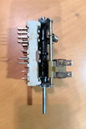 CONMUTADOR INTERRUPTOR POSICIONES, SELECTOR POSICIONES, HORNO AEG,8996610731201 Envío Gratis