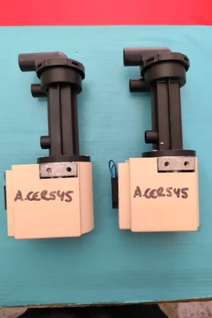 BOMBA FABRICADOR CUBITOS, Alpeninox, Angelo Po, Barline, Cervematica, Electrolux, Sagi, Scotsman, Simag, Zanussi, 100W,220V, 24/21/150 MM, 2 unidades, CER545, AS037321, 500045 Última Oportunidad