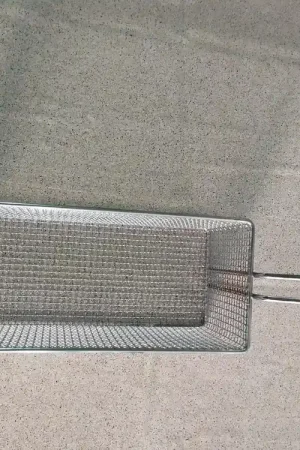 Imprescindible (Must-Have) CESTA FREIDORA ZANUSSI, LARGO330, ANCHO135, ALTO140 MM, 970412