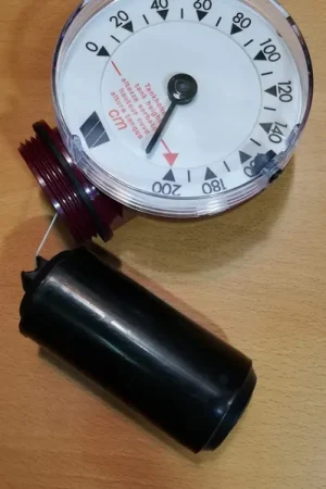 Envío Exprés INDICADOR DE NIVEL TANQUE DE GAS OIL, MECANICO, VERTICAL, ALTURA MAXIMA 2 METROS, ROSCA 1 1/2 PULGADA, AM200V