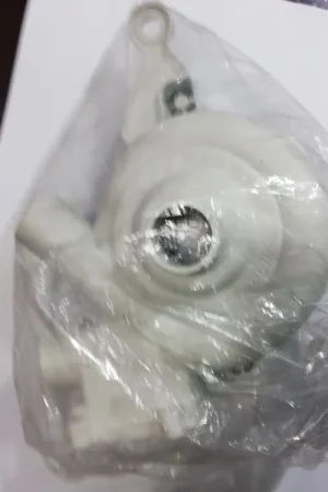 CABEZA BOMBA LAVAVAJILLAS INDESIT,3561120090 Última Oportunidad