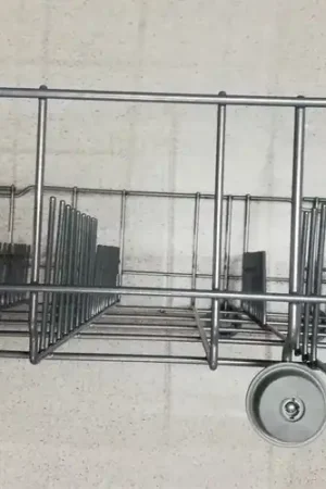 Promoción CESTA INFERIOR LAVAVAJILLAS BEKO, FONDO 520 MM, ANCHO ENTRE RUEDAS 525 MM,1766810056